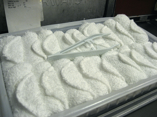 How To Use Hot Towels (oshibori)